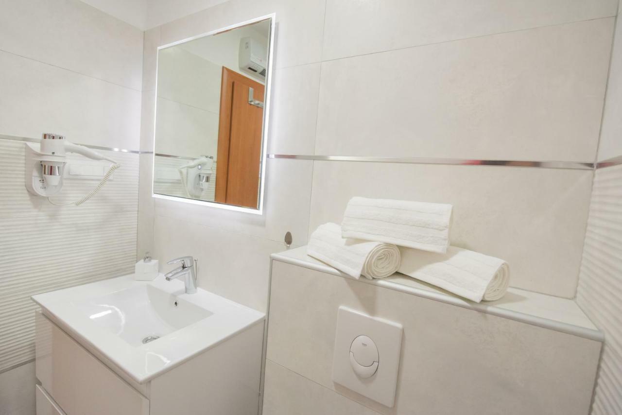 Studio Apartment Lena Kastela Dış mekan fotoğraf